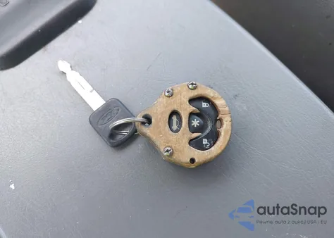 2004 Ford F-250 Lariat/Xl/Xlt from USA, damaged, VIN 1FTNW20L94EB48554